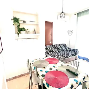 Daire Mia House, Roma