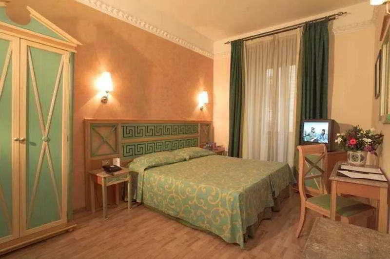Exe Domus Aurea Otel Roma