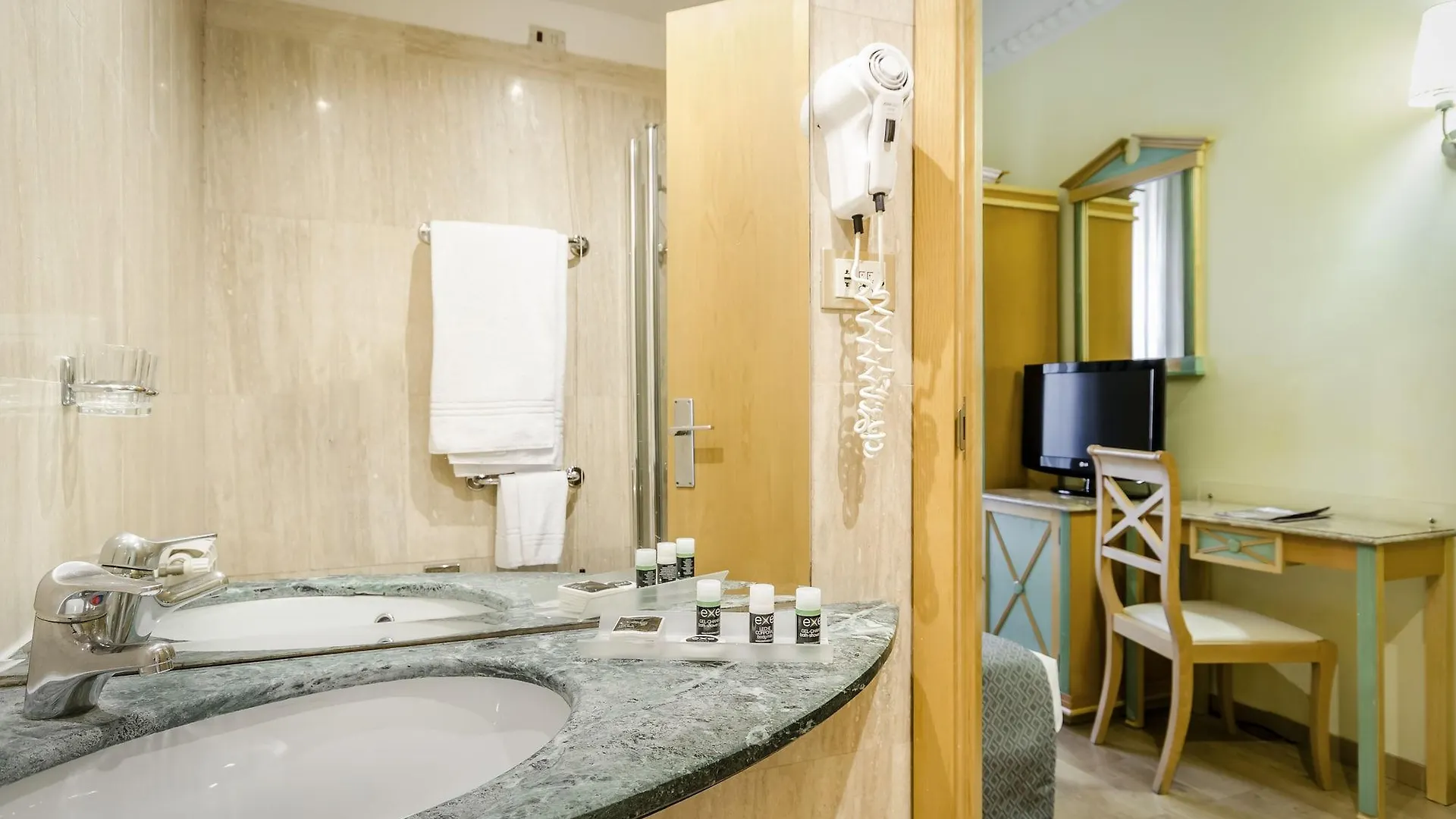 Exe Domus Aurea Hotel Rome